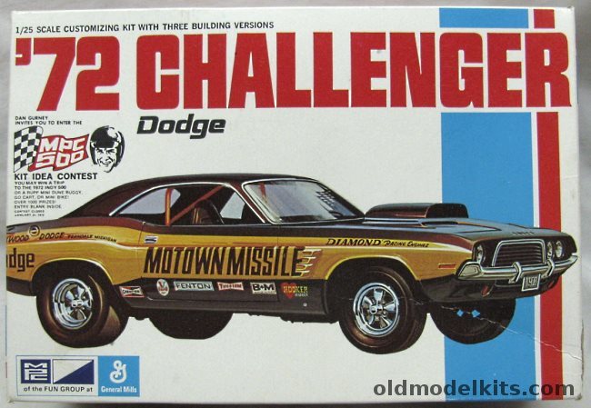 MPC 1/25 1972 Dodge Challenger - Stock / Motown Missile Drag Car / High Rise Rod, 1-7214-225 plastic model kit